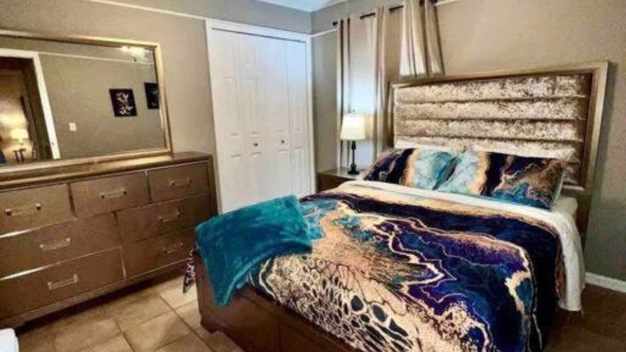 Photo of Bedroom in Thousand Oaks