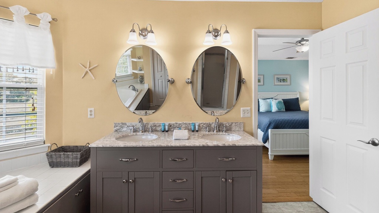 Photo of Bathroom in Tybee Island
