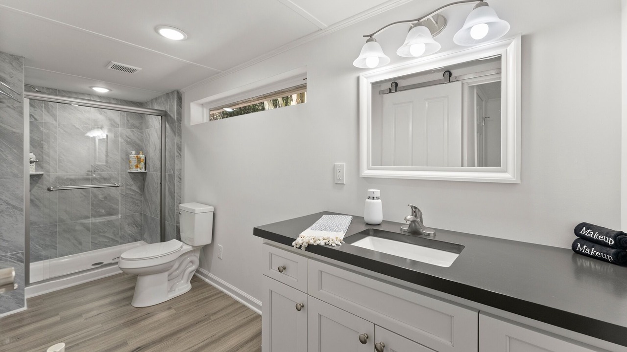 Photo of Bathroom in Murrayville