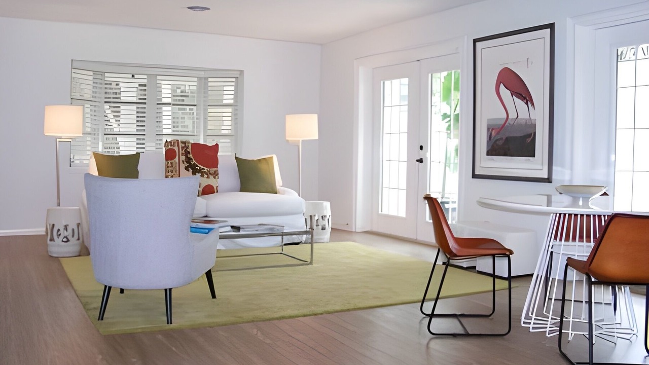 Photo of Livingroom in Central Beach