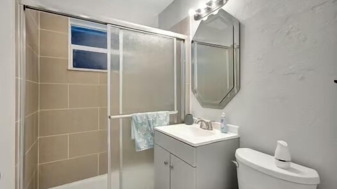 Photo of Bathroom in Riviera Beach
