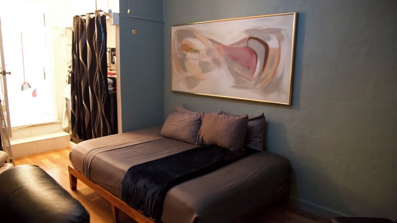 Photo of Bedroom in Surfside