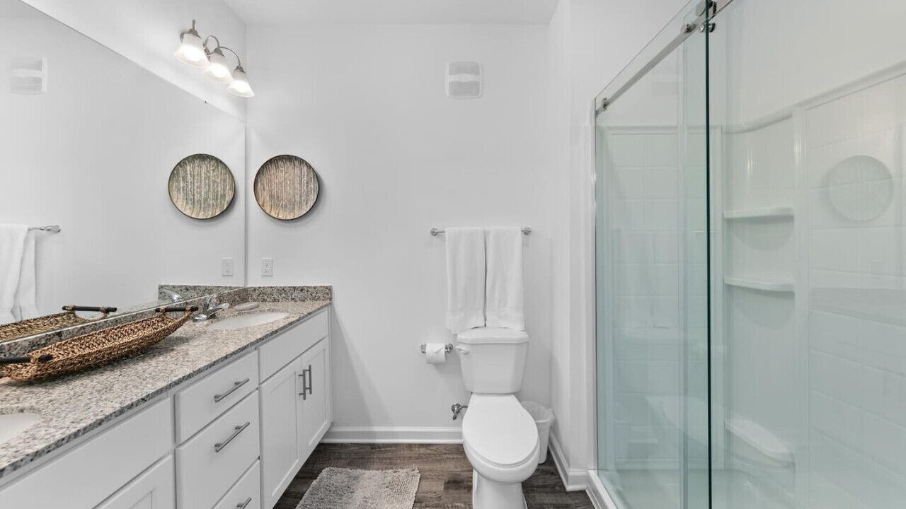 Photo of Bathroom in Orange Park