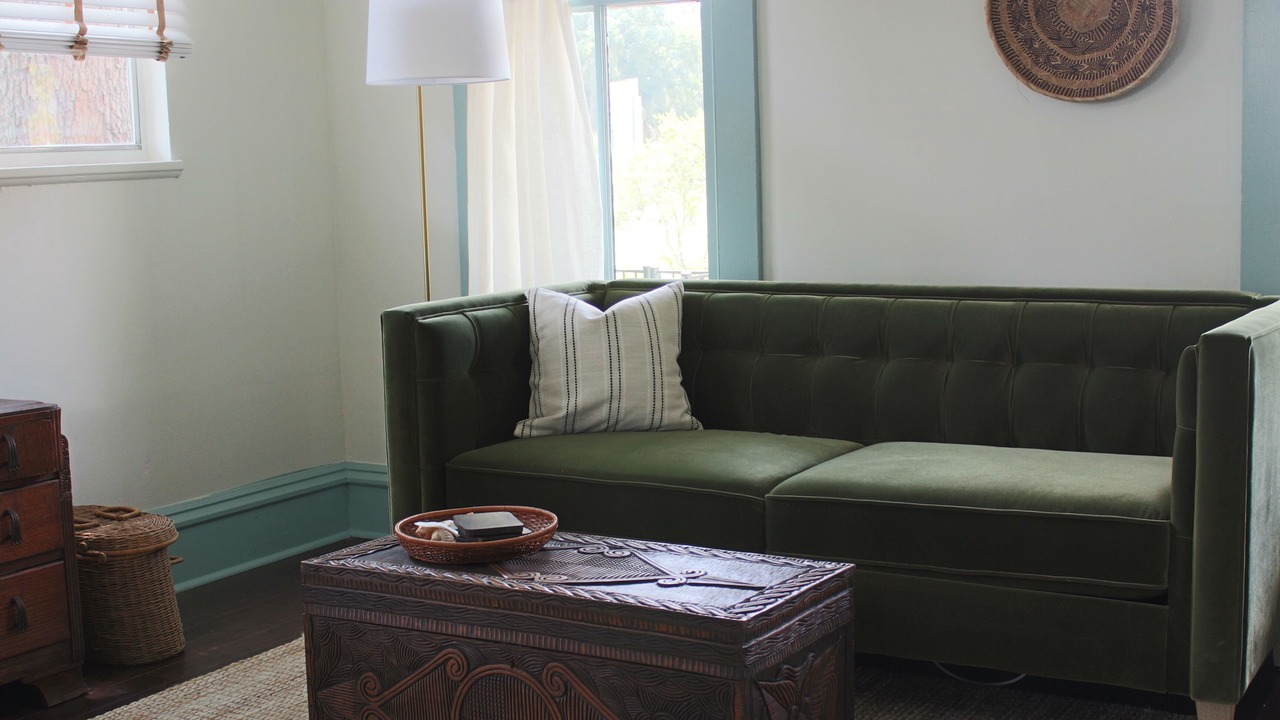 Photo of Livingroom in Urban Core