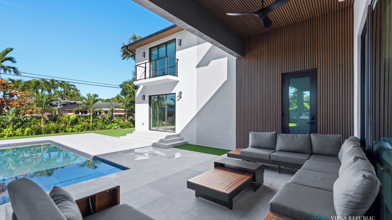 Photo of Outdoor in North Miami Beach