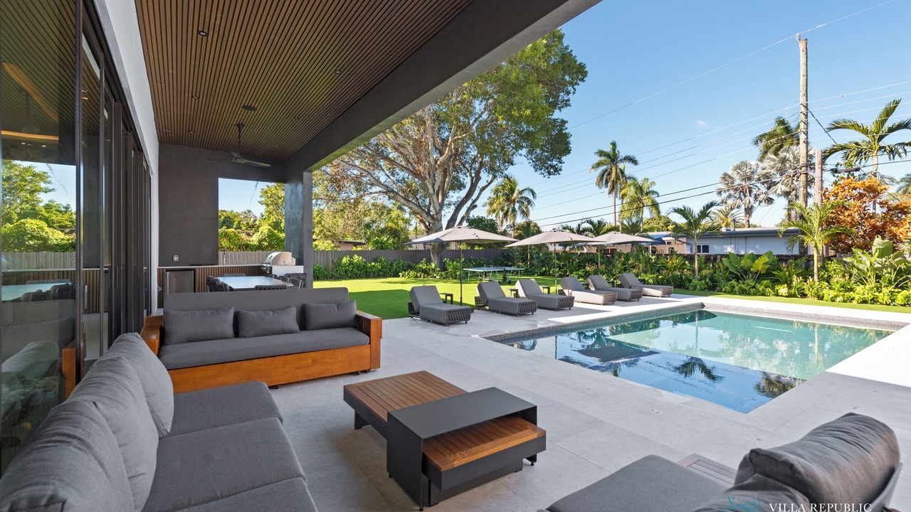 Photo of Patio Balcony in North Miami Beach