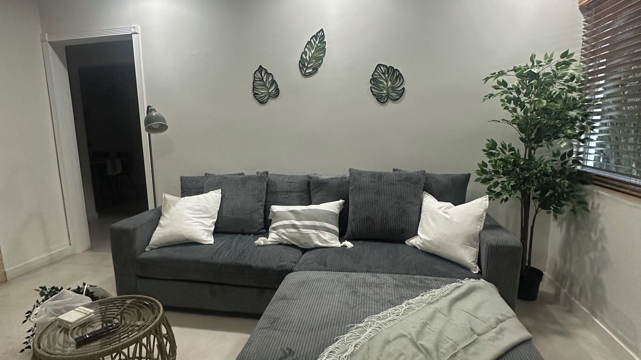 Photo of Livingroom in Coral Terrace