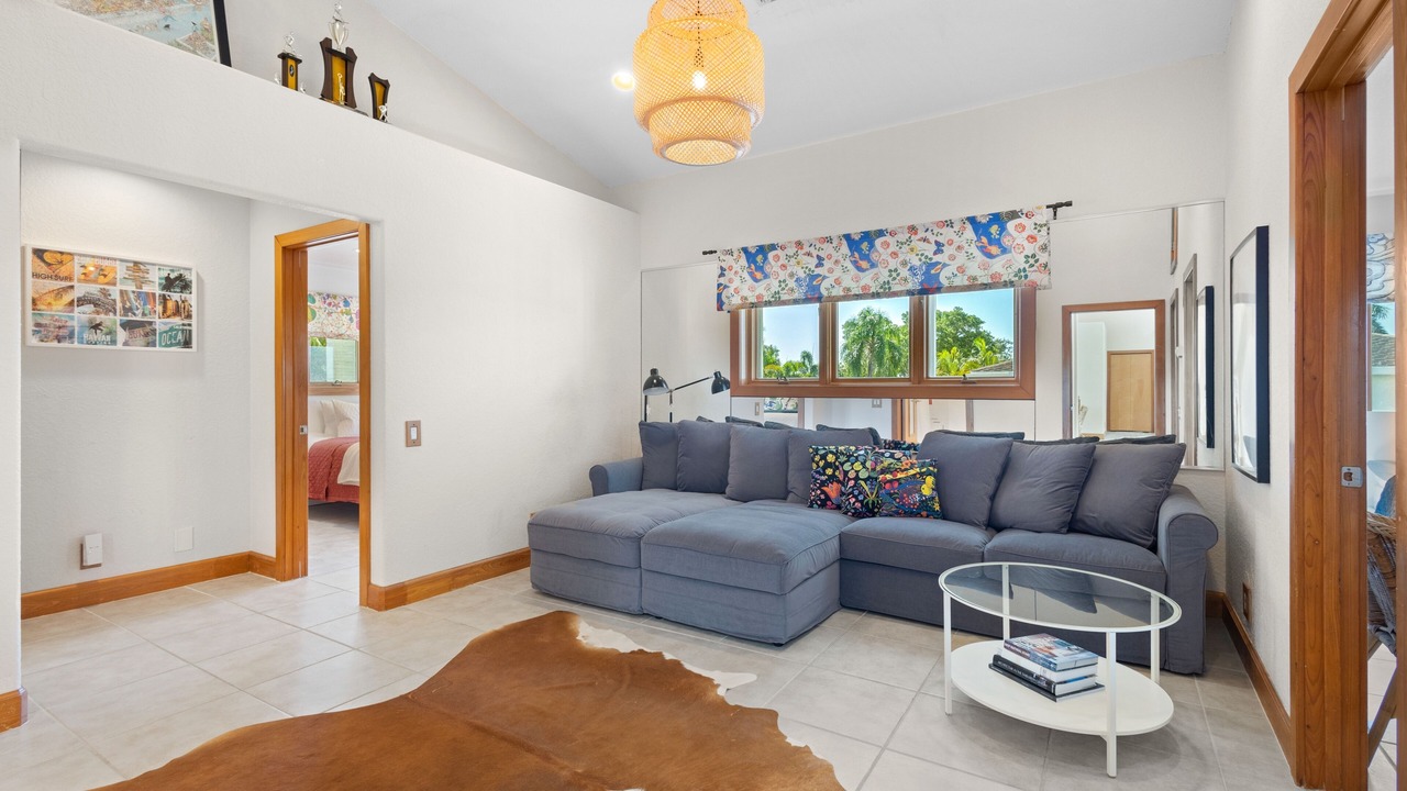 Photo of Livingroom in Bayshore Gardens