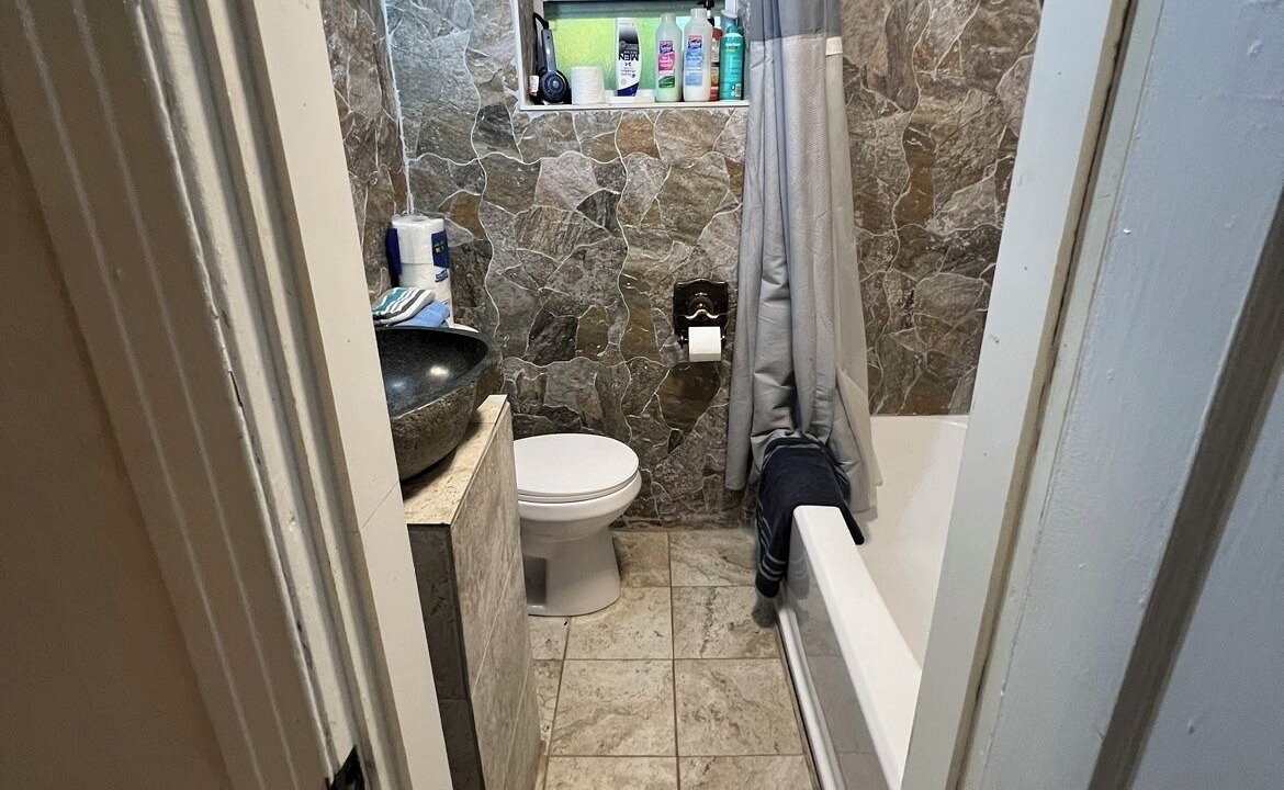 Photo of Bathroom in Town N County Park