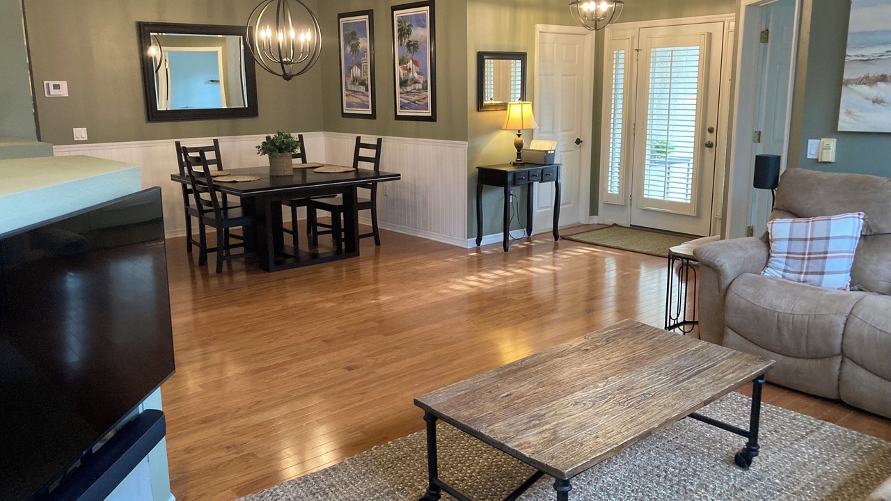 Photo of Livingroom in Greenfield Plantation