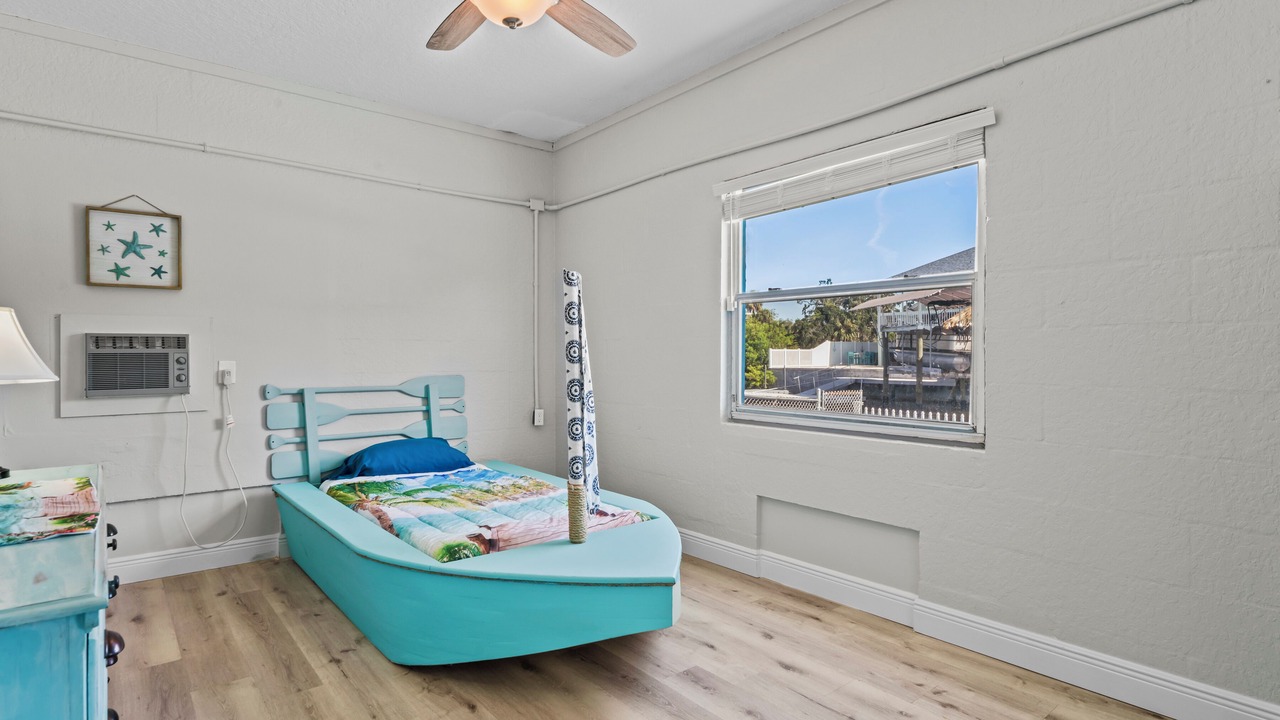 Photo of Bedroom in Hudson