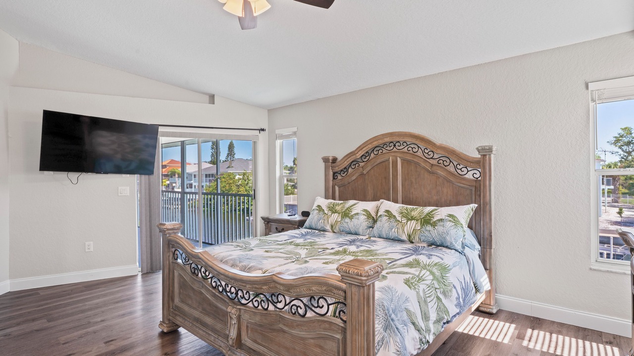 Photo of Bedroom in Hudson
