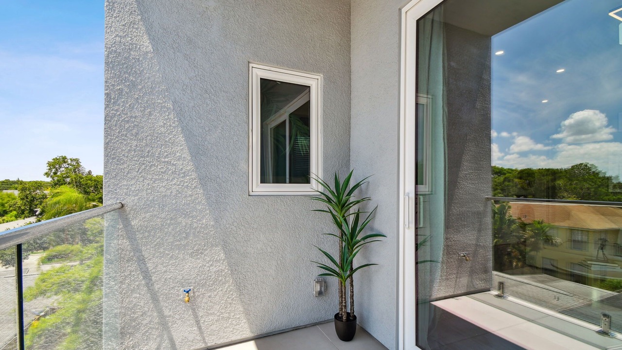 Photo of Outdoor in Crescent Lake