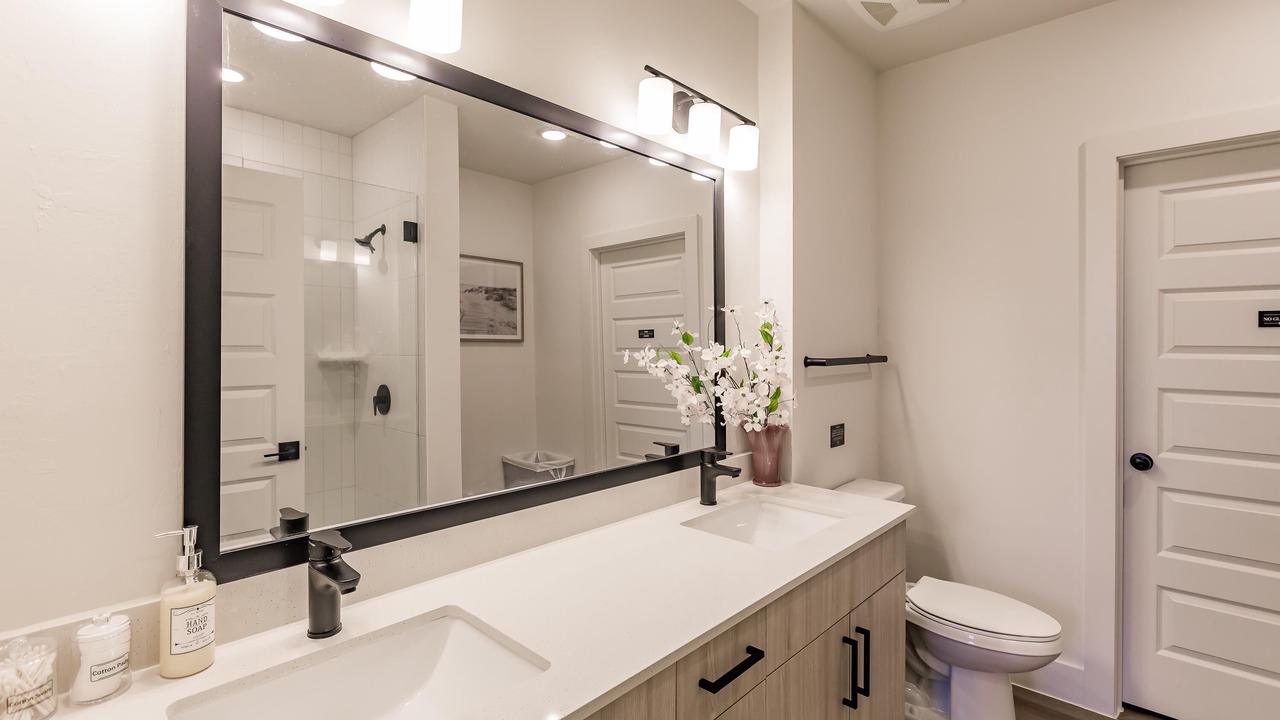 Photo of Bathroom in Downtown Historic District