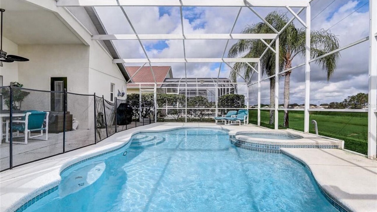 Photo of Outdoor in Westbury