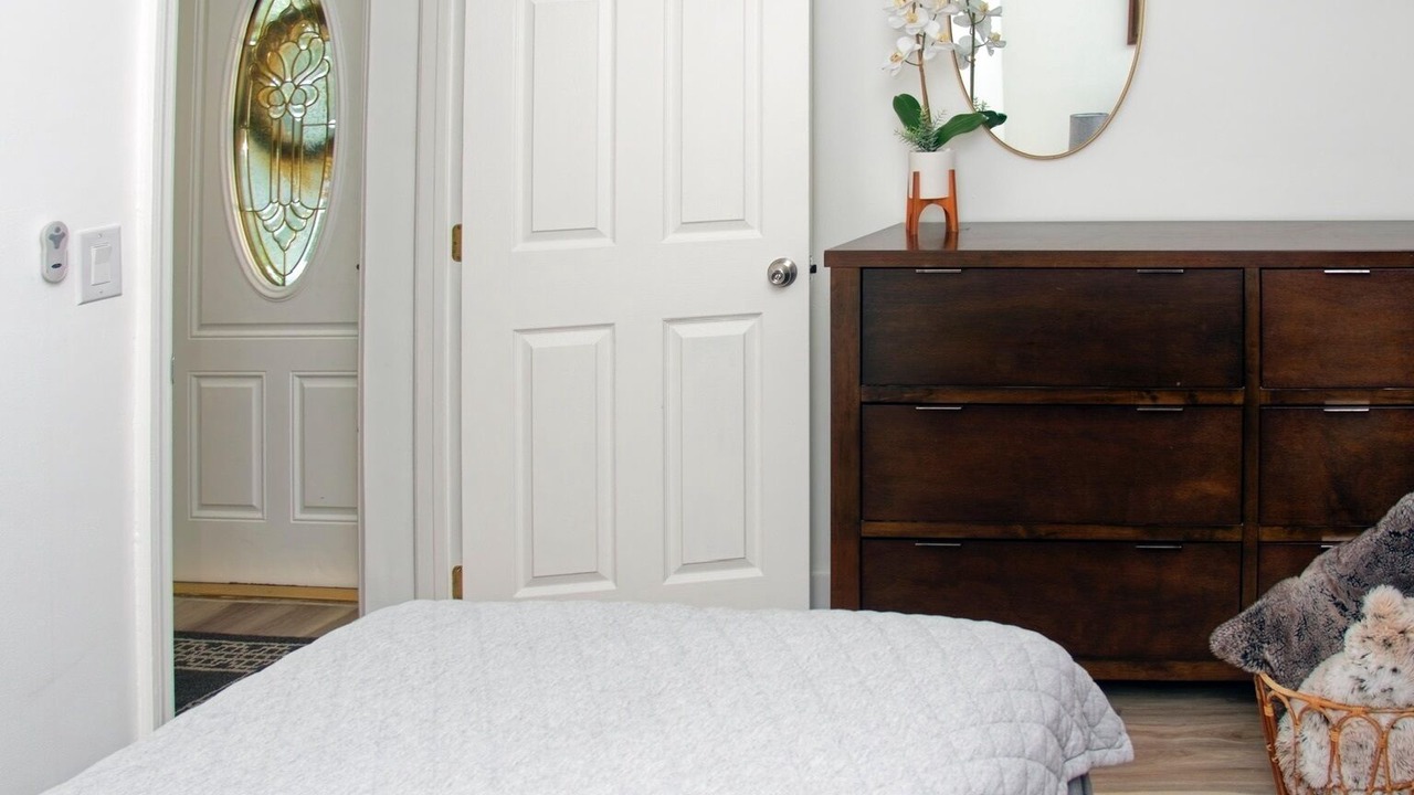 Photo of Bedroom in Miami Springs