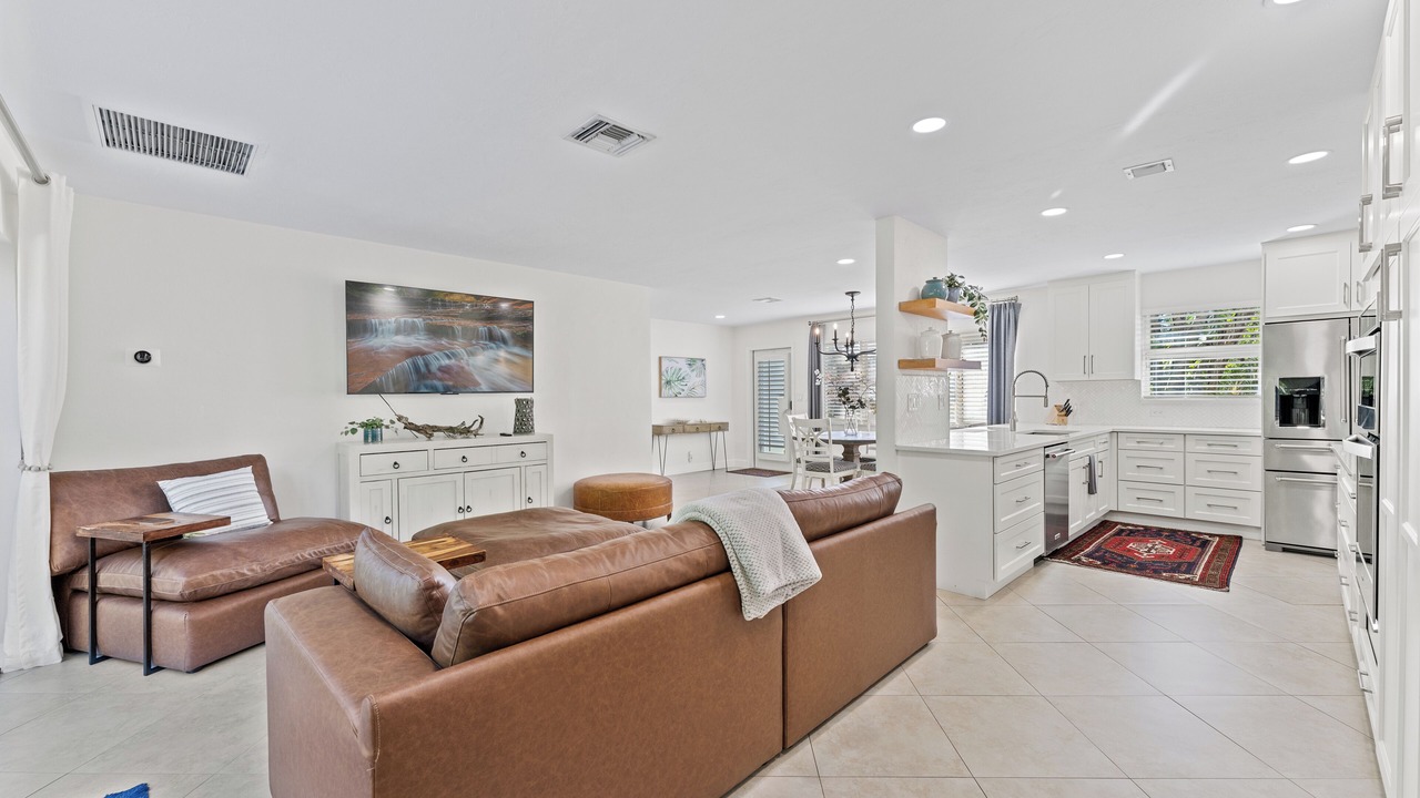 Photo of Livingroom in Florida North Atlantic Coast