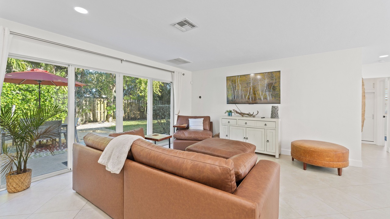 Photo of Livingroom in Florida North Atlantic Coast