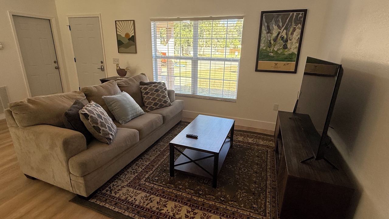 Photo of Livingroom in Fellowship