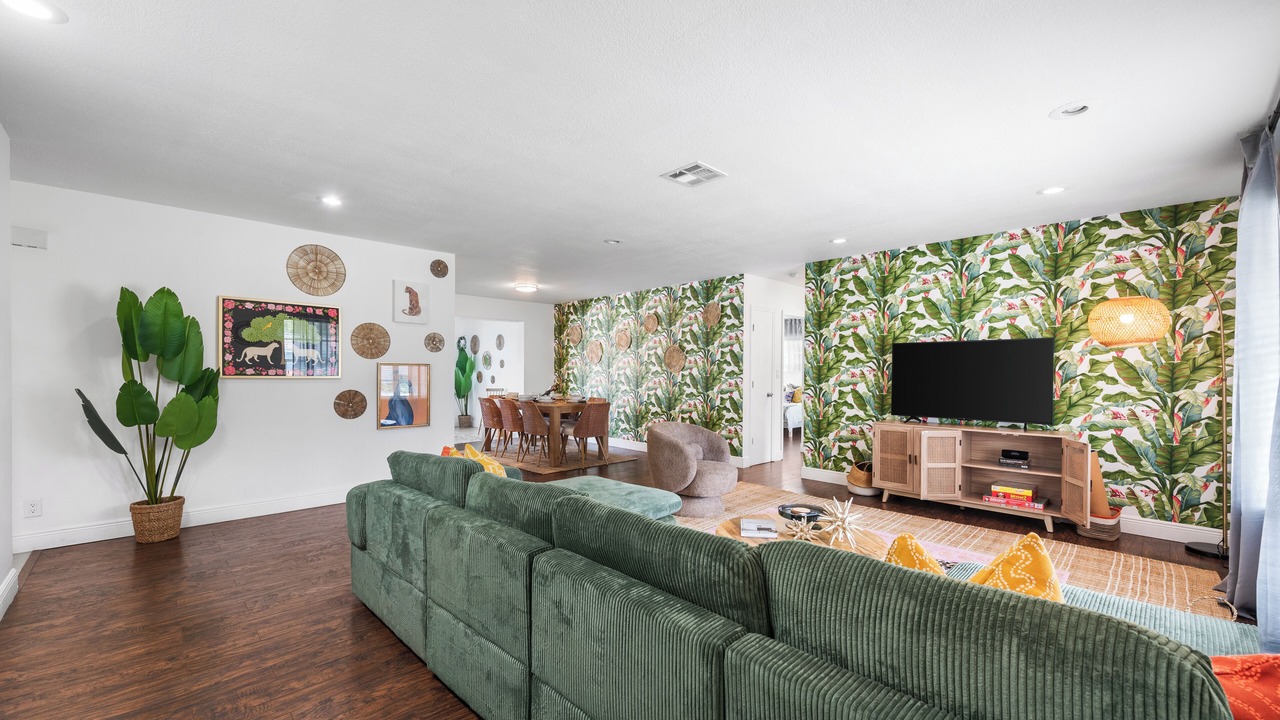 Photo of Livingroom in Imperial Point