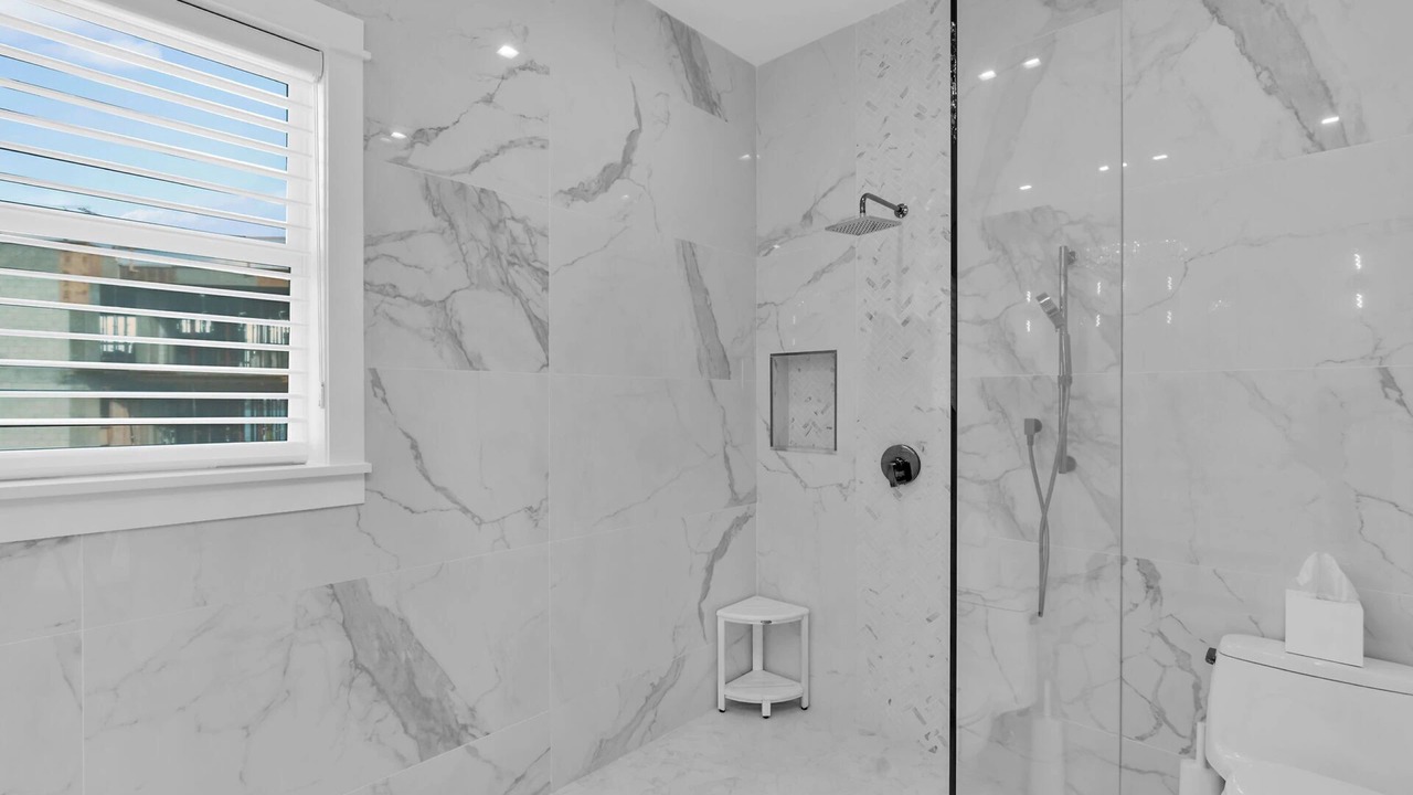 Photo of Bathroom in Coury