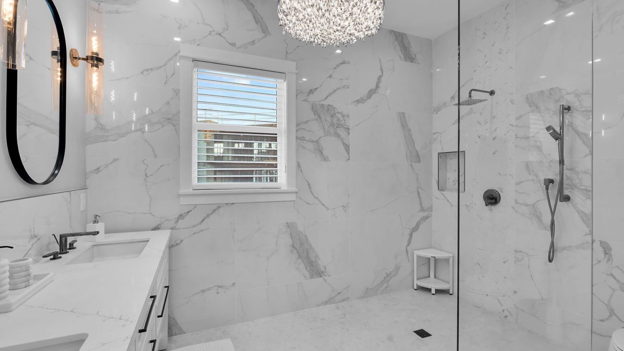Photo of Bathroom in Coury