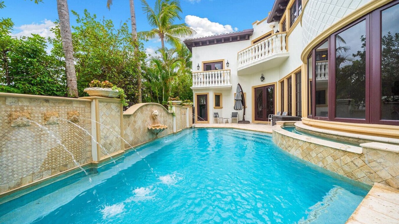 Photo of Outdoor in Lauderdale Beach