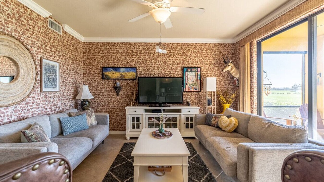 Photo of Bedroom in Naples