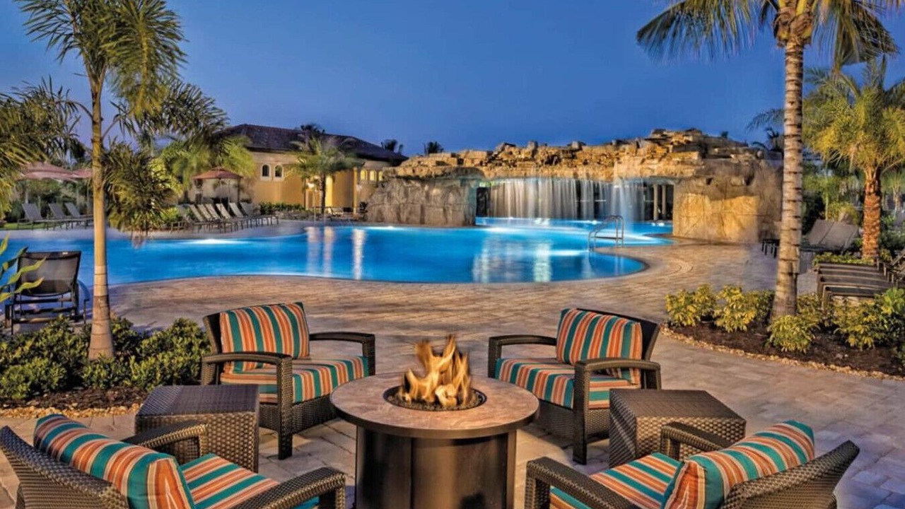Photo of Outdoor in Naples