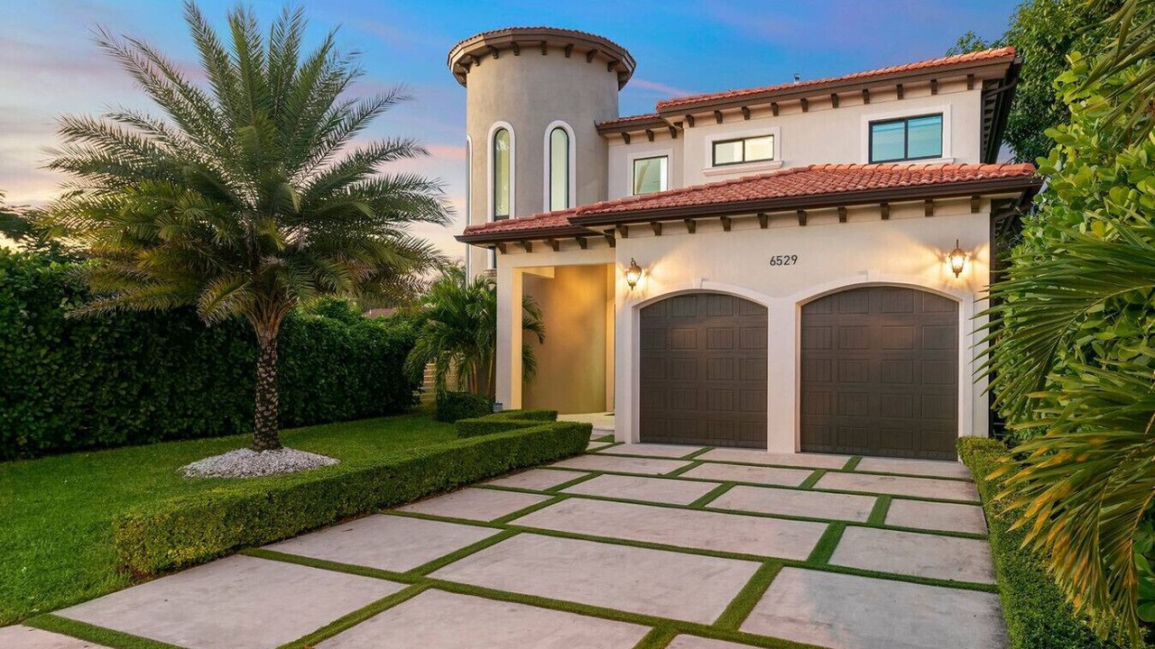 Photo of Outdoor in Coral Terrace