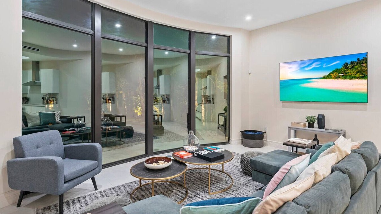 Photo of Livingroom in Coral Terrace