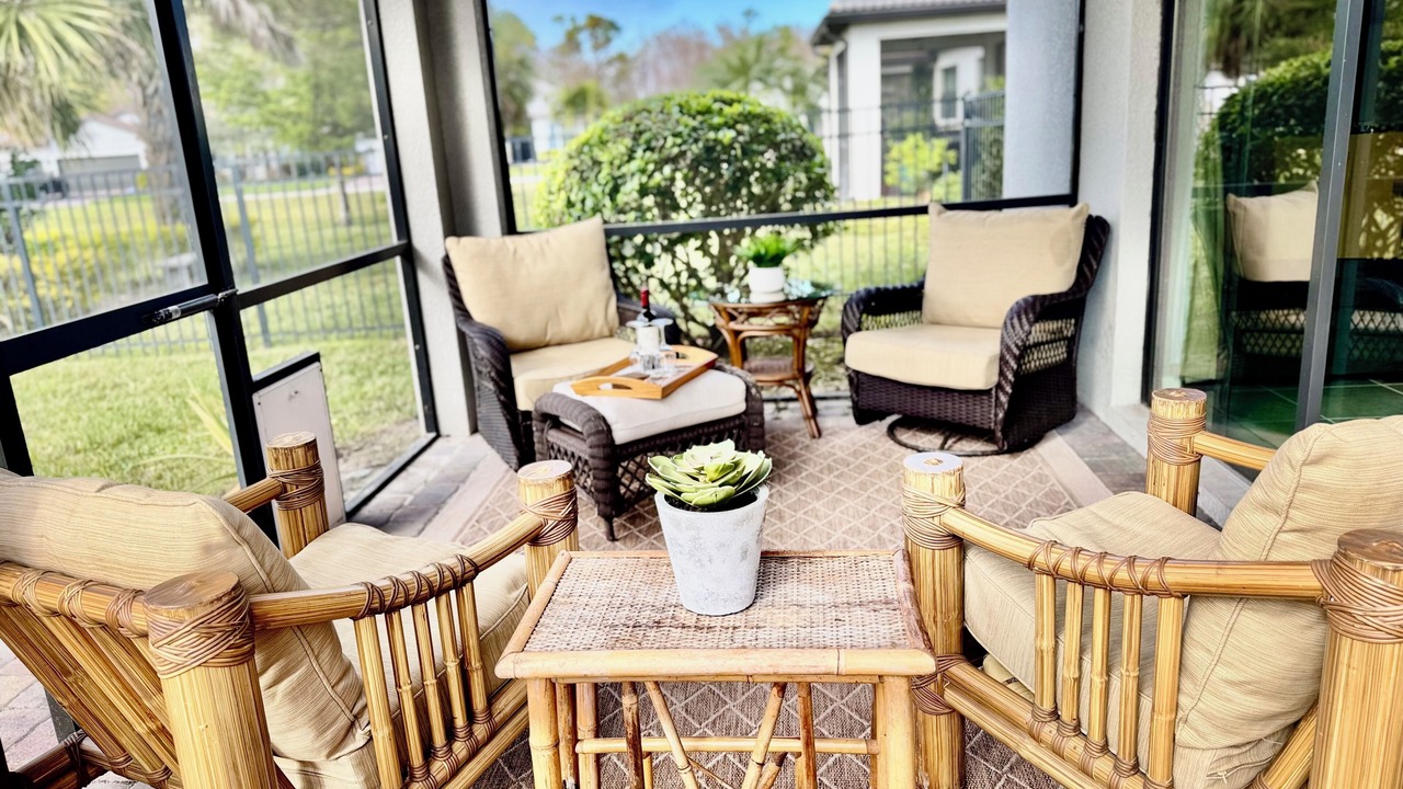 Photo of Patio Balcony in River Hall