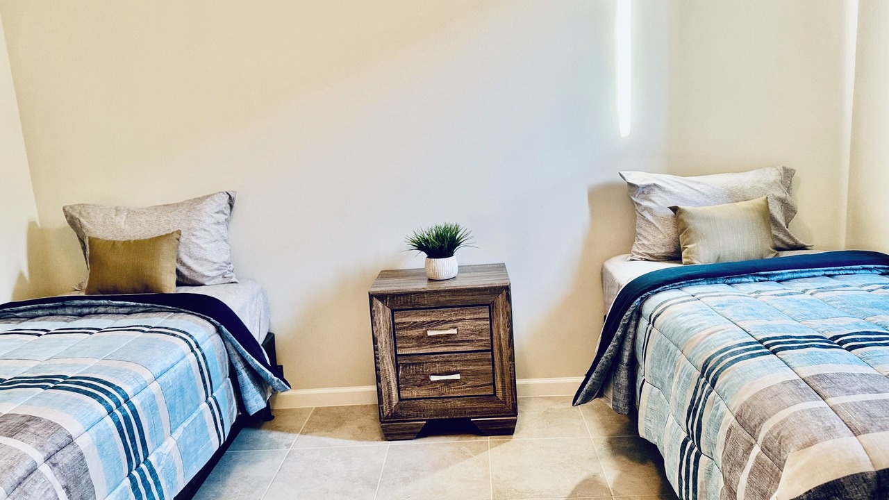 Photo of Bedroom in River Hall