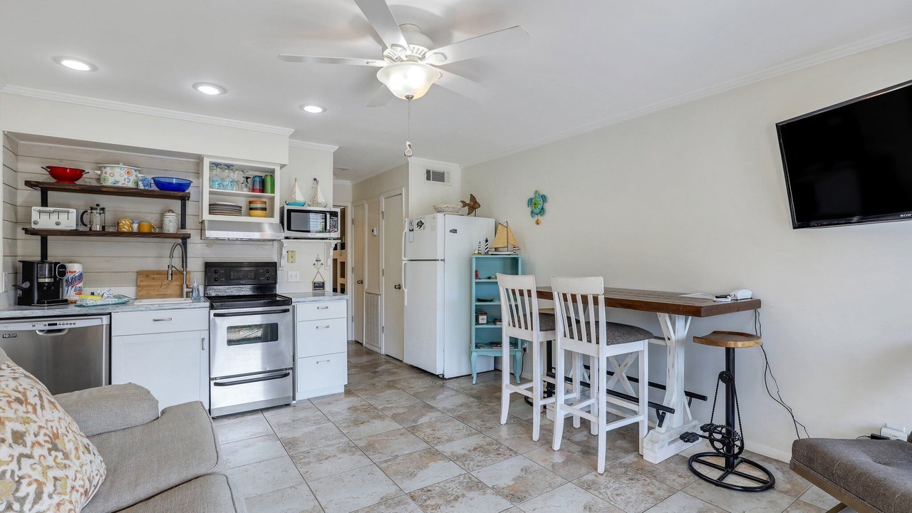 Photo of Livingroom in Folly Field