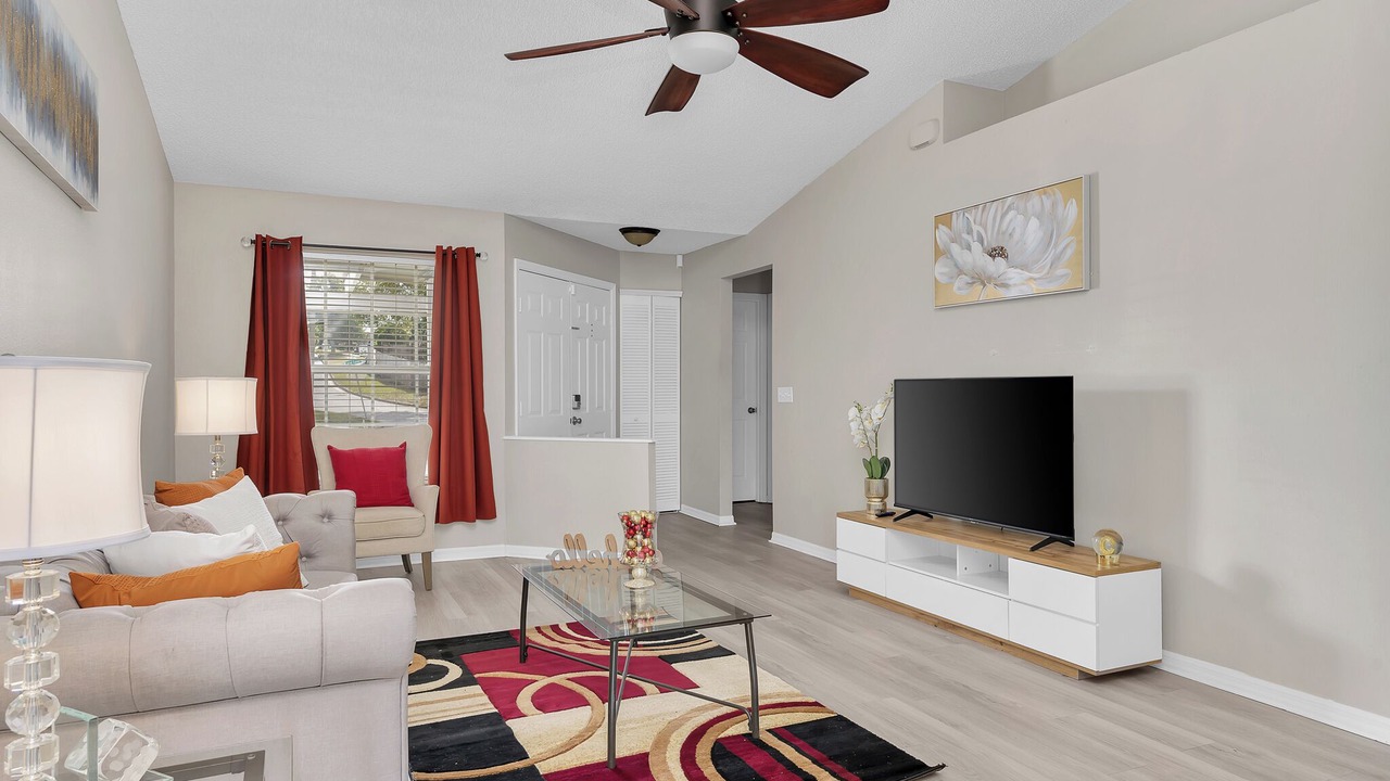 Photo of Livingroom in Fairvilla