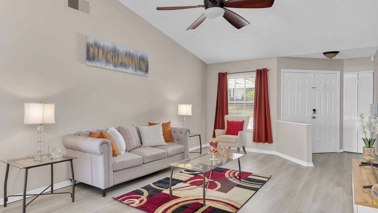 Photo of Livingroom in Fairvilla
