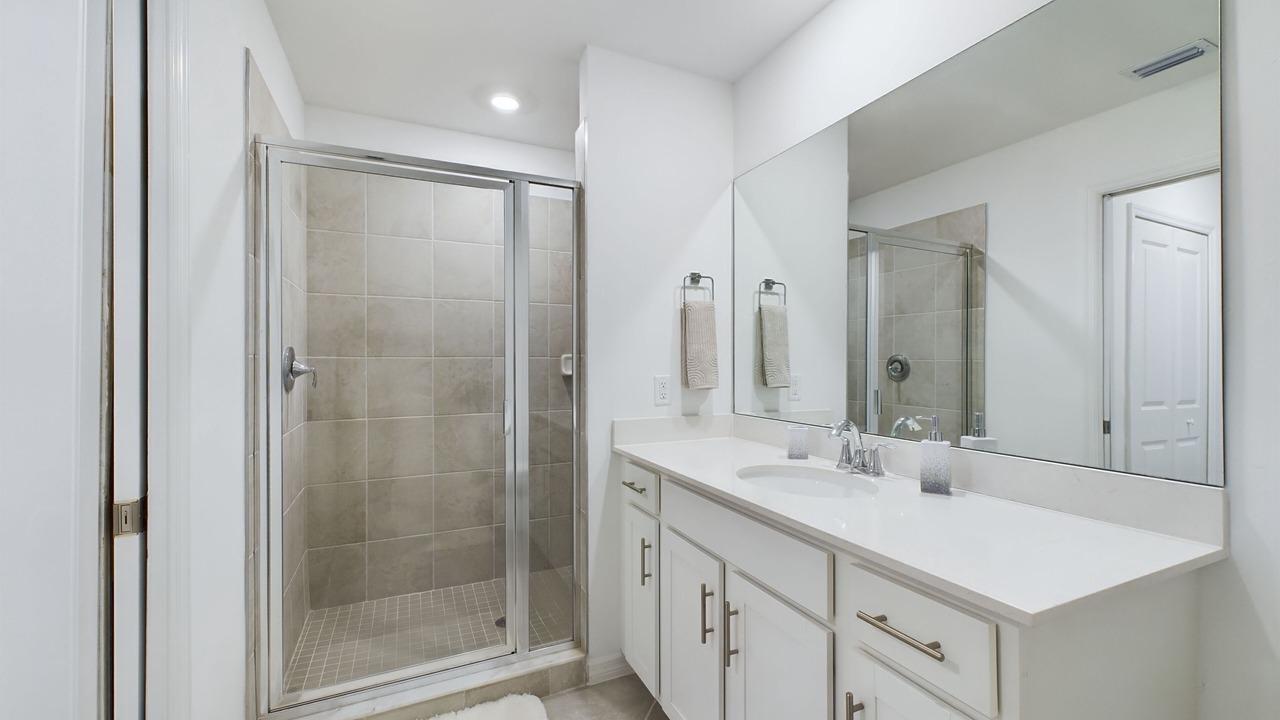 Photo of Bathroom in Immokalee