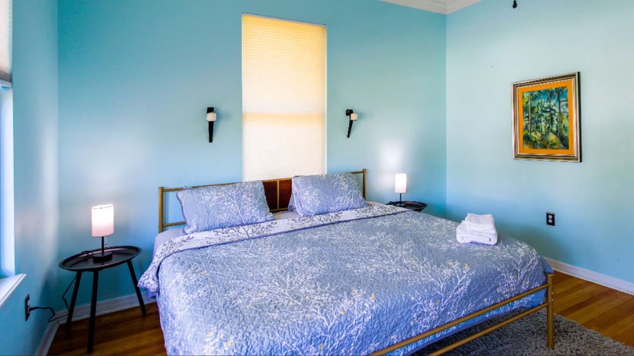 Photo of Bedroom in Urban Core