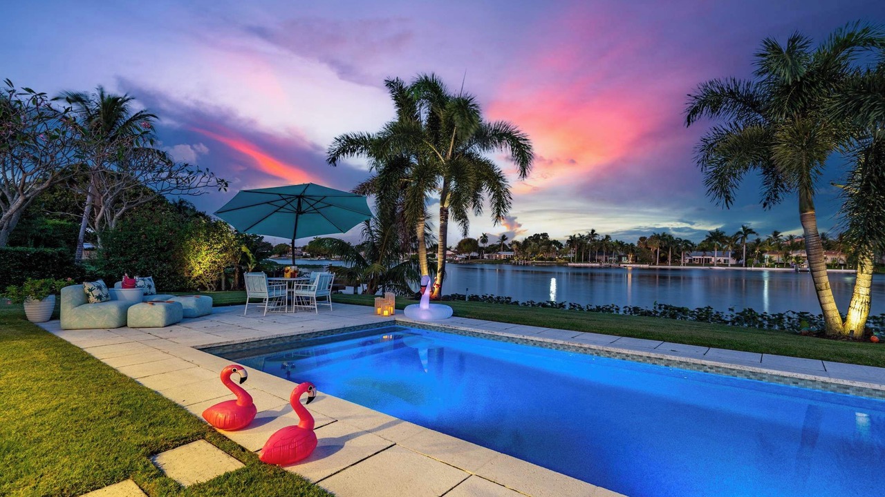 Photo of Outdoor in Lake Clarke Shores