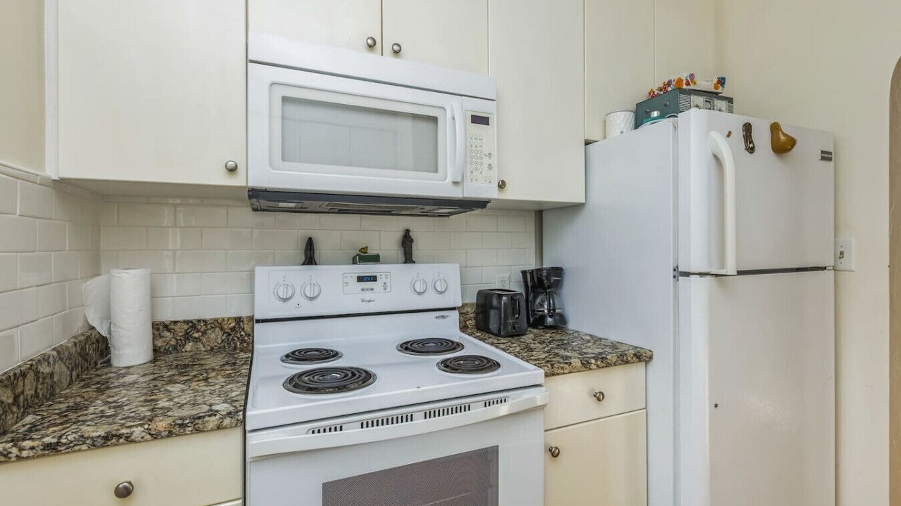 Photo of Kitchen in Crescent Lake
