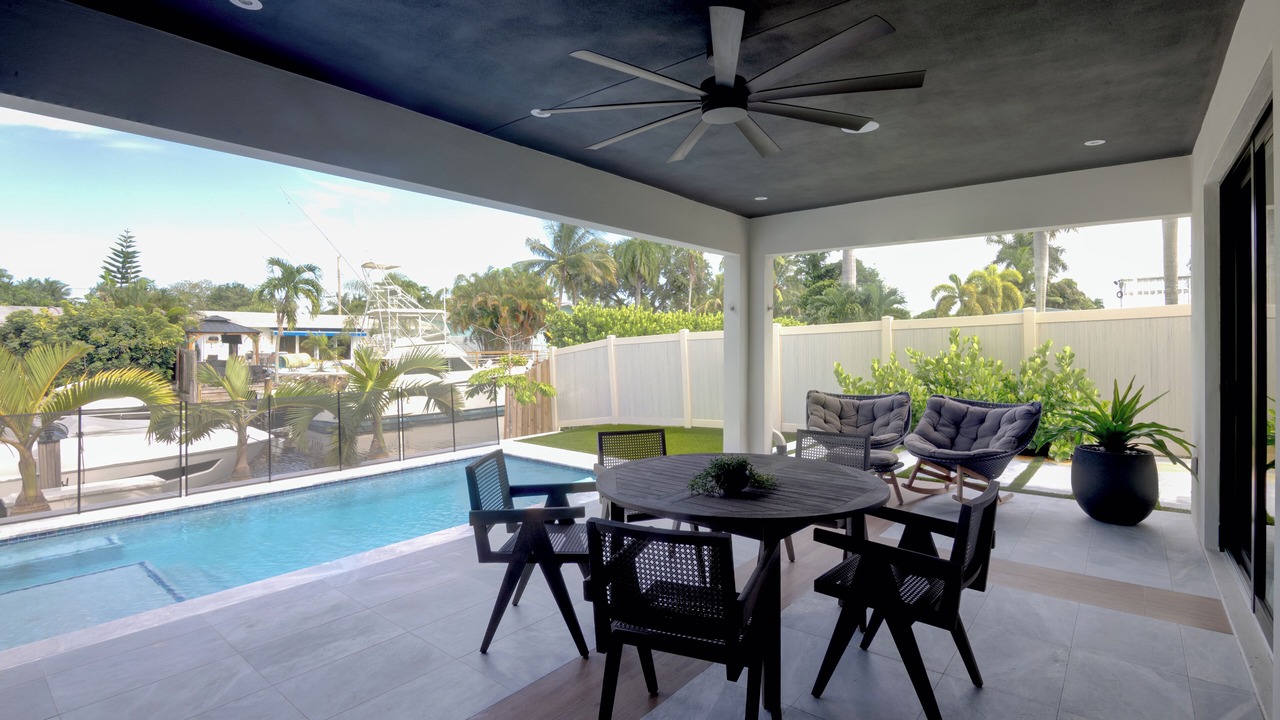 Photo of Outdoor in Lauderdale Isles