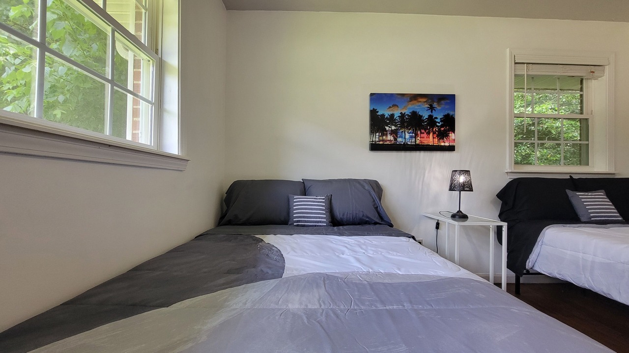 Photo of Bedroom in Collier Heights