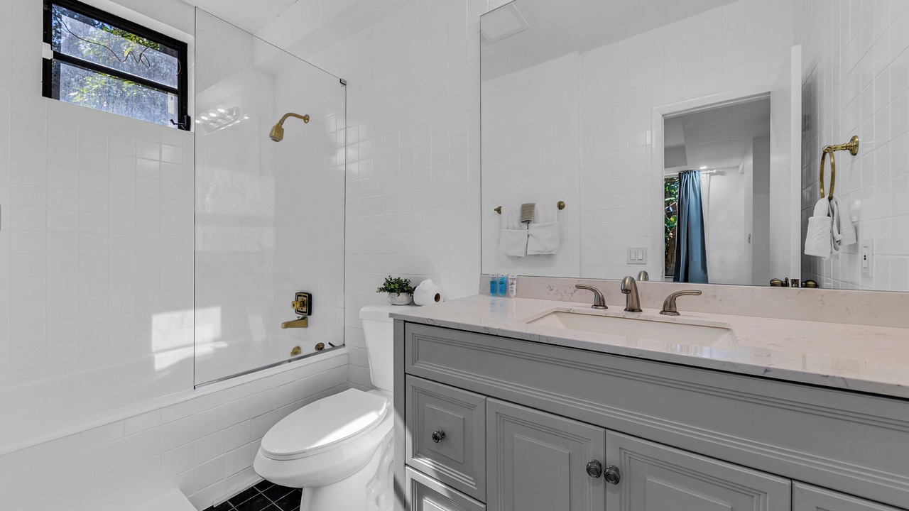 Photo of Bathroom in Shady Banks