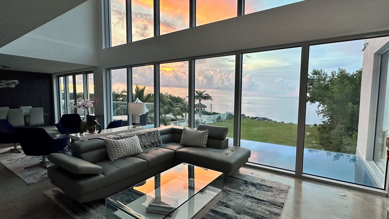 Photo of Livingroom in Marathon