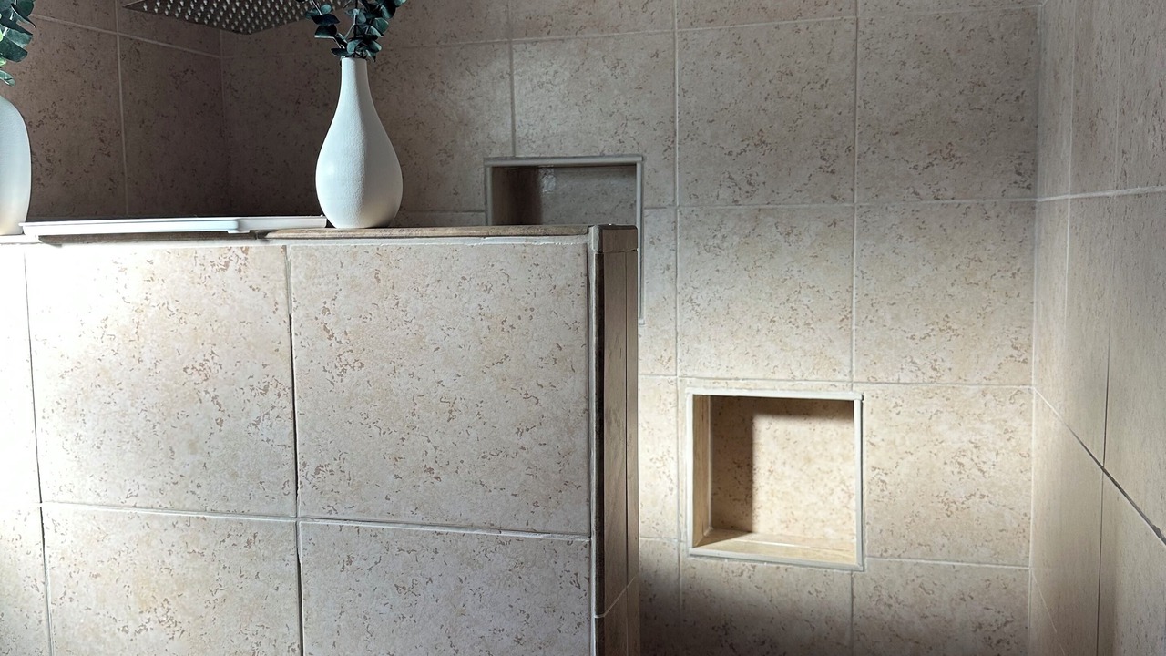 Photo of Bathroom in Gotha