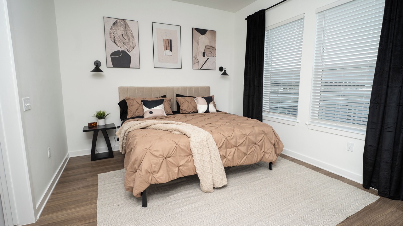 Photo of Bedroom in Downtown Jacksonville
