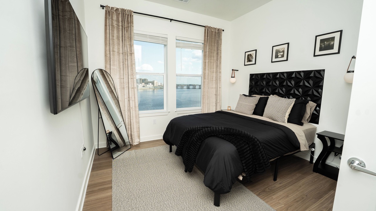 Photo of Bedroom in Downtown Jacksonville