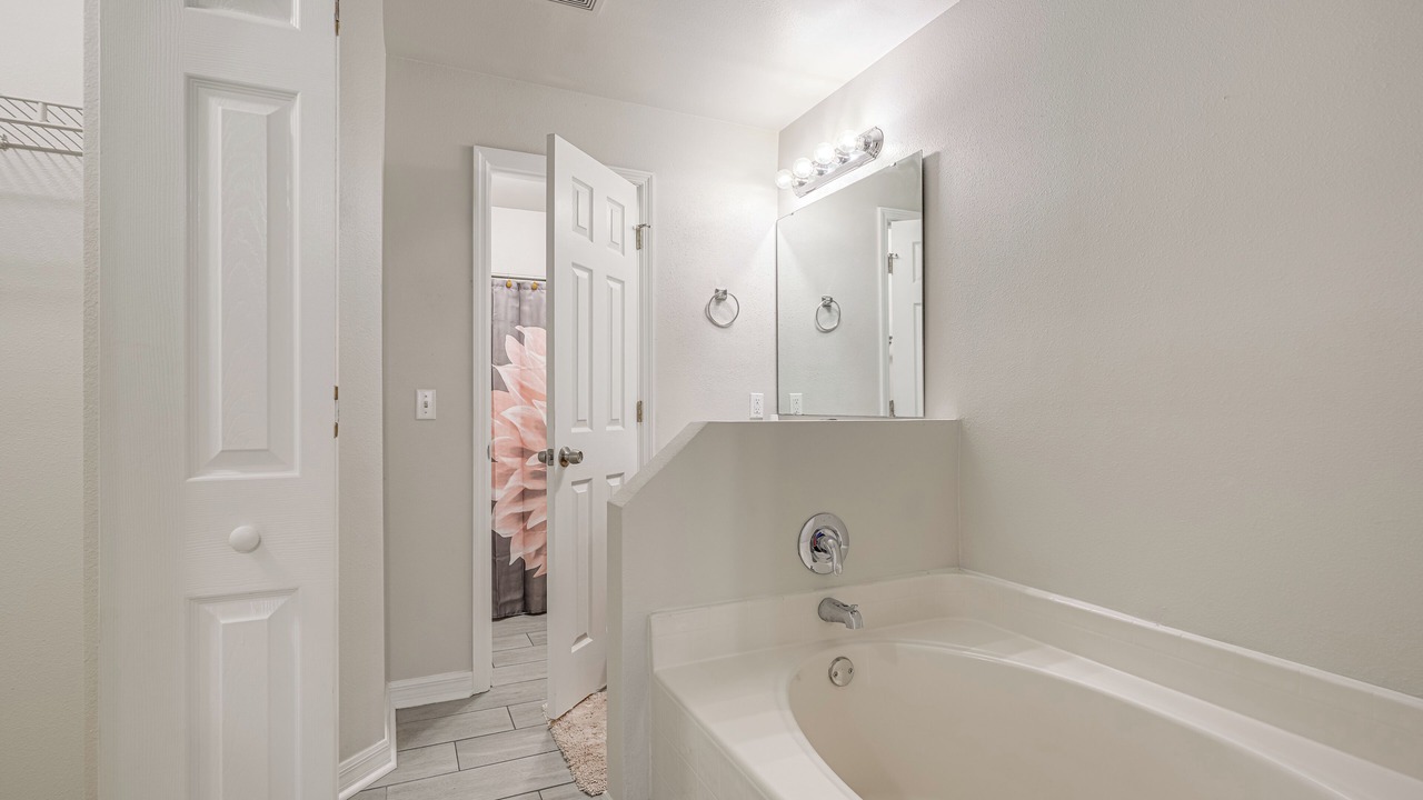 Photo of Bathroom in Lakeland - Winter Haven