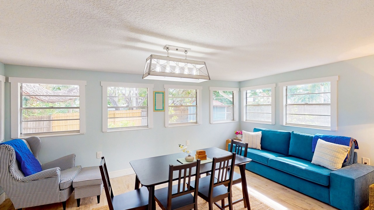 Photo of Livingroom in West Bradenton