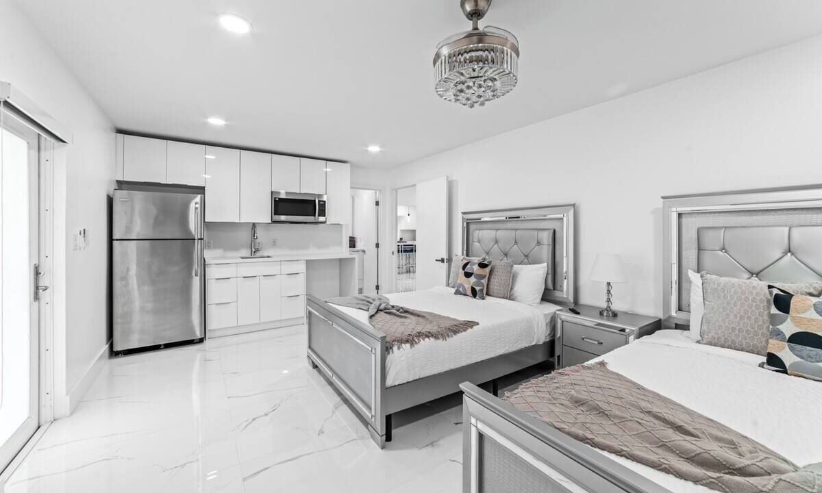 Photo of Bedroom in Kendale Lakes